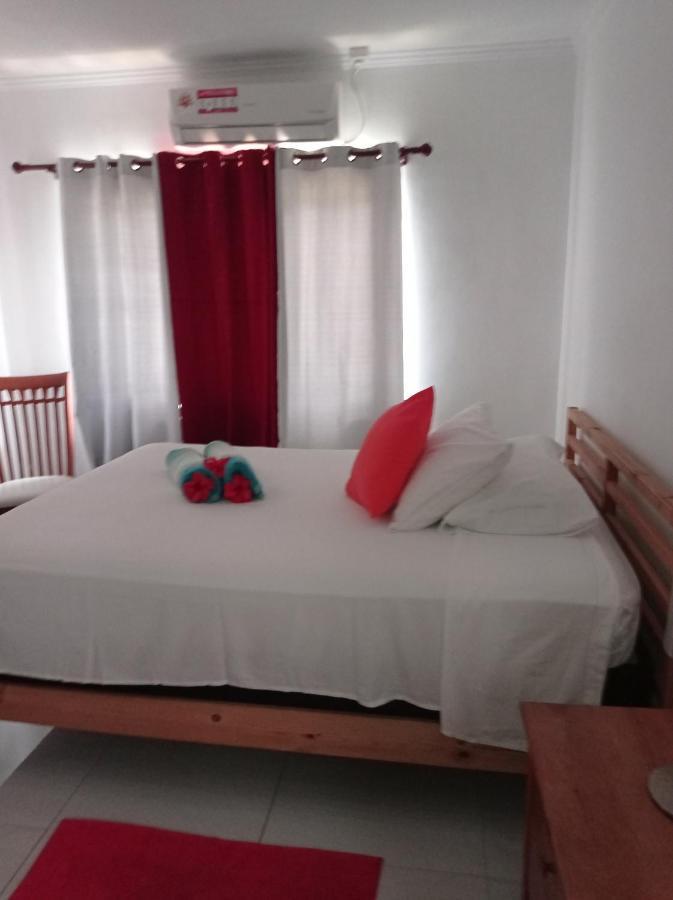 Les Forbans Selfcatering Apartment Takamaka Kültér fotó
