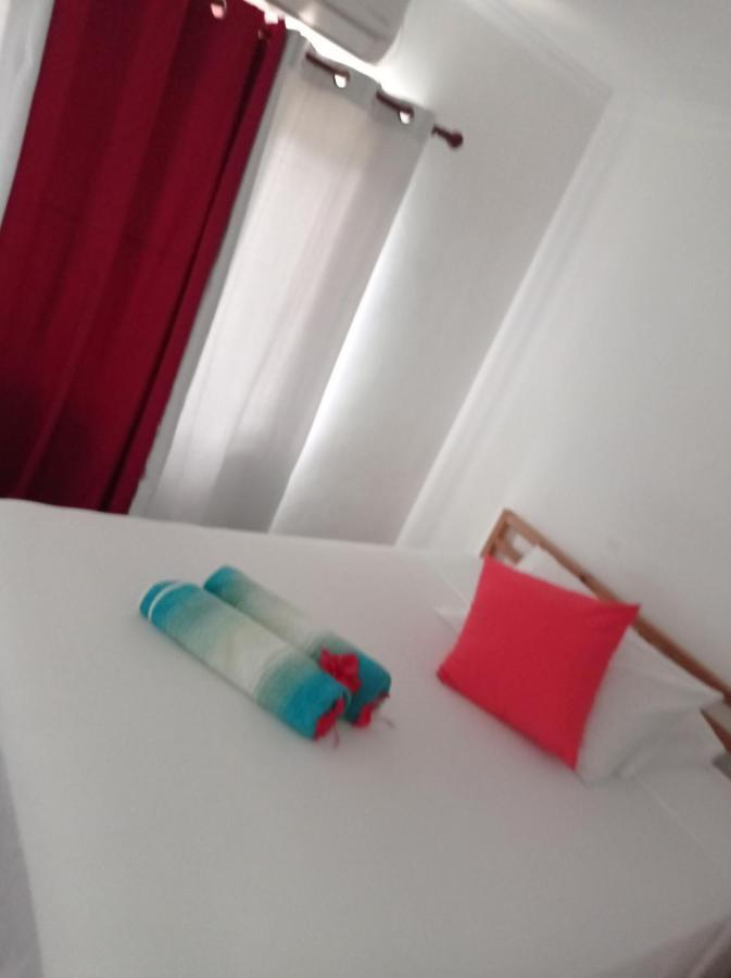 Les Forbans Selfcatering Apartment Takamaka Kültér fotó