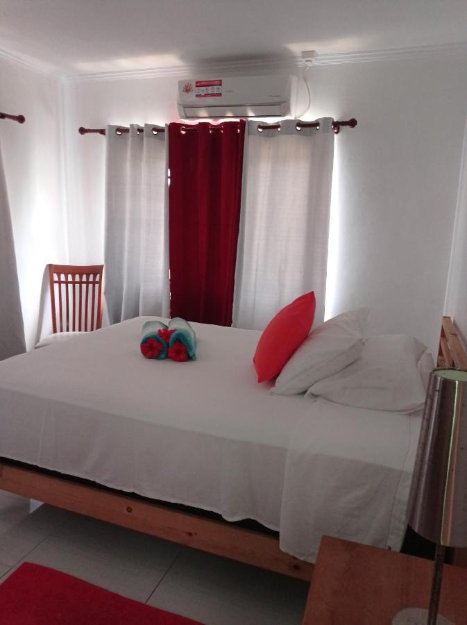 Les Forbans Selfcatering Apartment Takamaka Kültér fotó