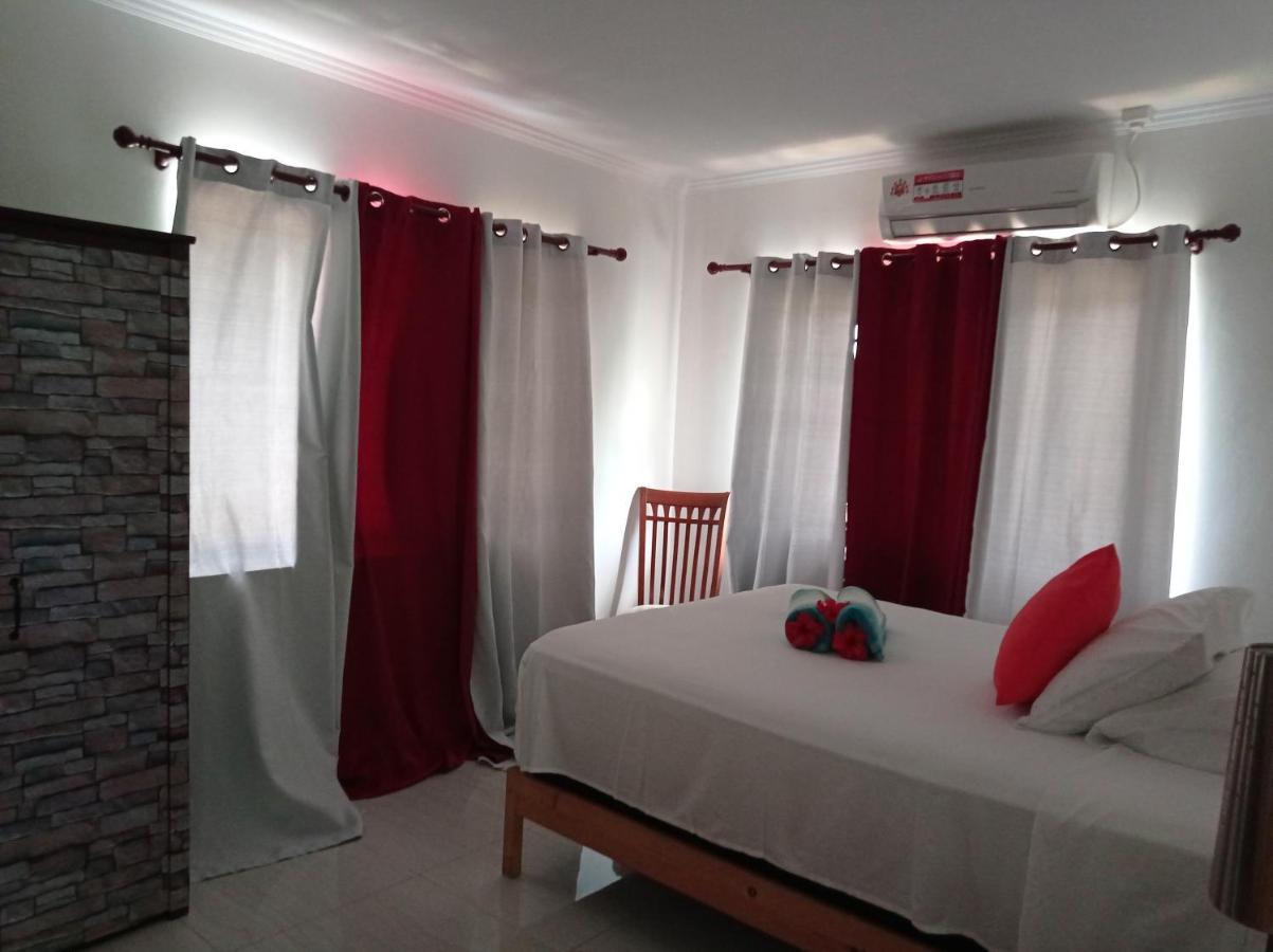 Les Forbans Selfcatering Apartment Takamaka Kültér fotó