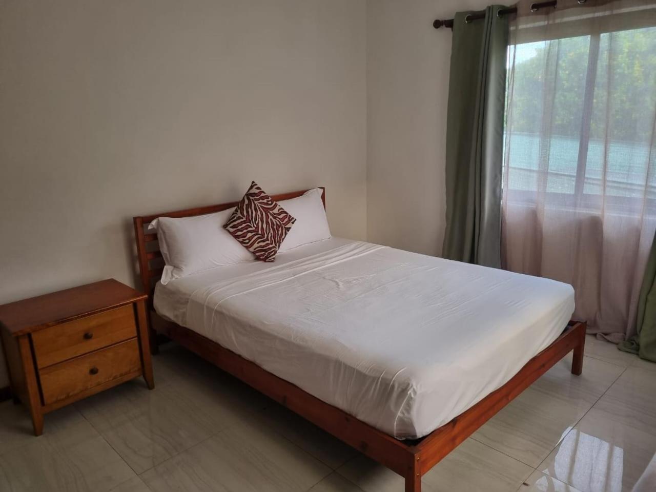 Les Forbans Selfcatering Apartment Takamaka Kültér fotó